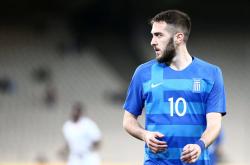 开云体育平台APP-欧国联比赛或将延期，球迷心情起伏不定