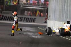 开云体育-关于雷诺车队力克梅赛德斯，阿隆索点燃赛场的信息