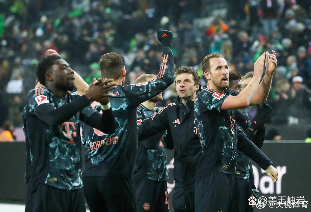 拜仁横扫英格兰，埃尔林一己之力扛起全队