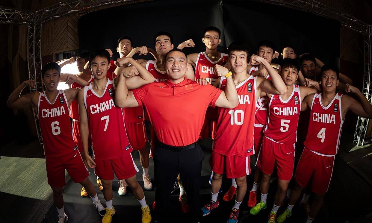 亚洲球队在国际赛场上积极进取，实力突出