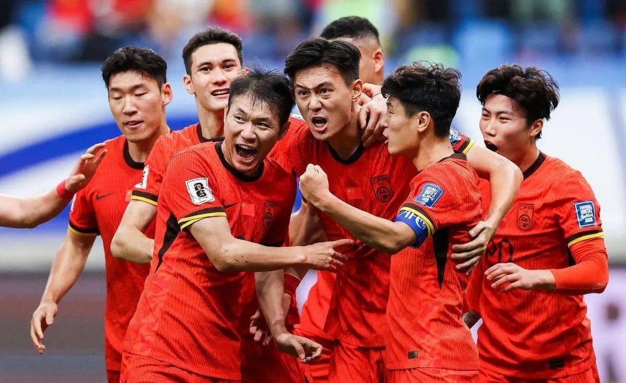 亚洲球队在国际赛场上积极进取，实力突出