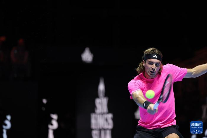 关于法国网球队力克澳大利亚网球队,西西帕斯关键制胜的信息 关于法国网球队力克澳大利亚网球队,西西帕斯关键制胜的信息